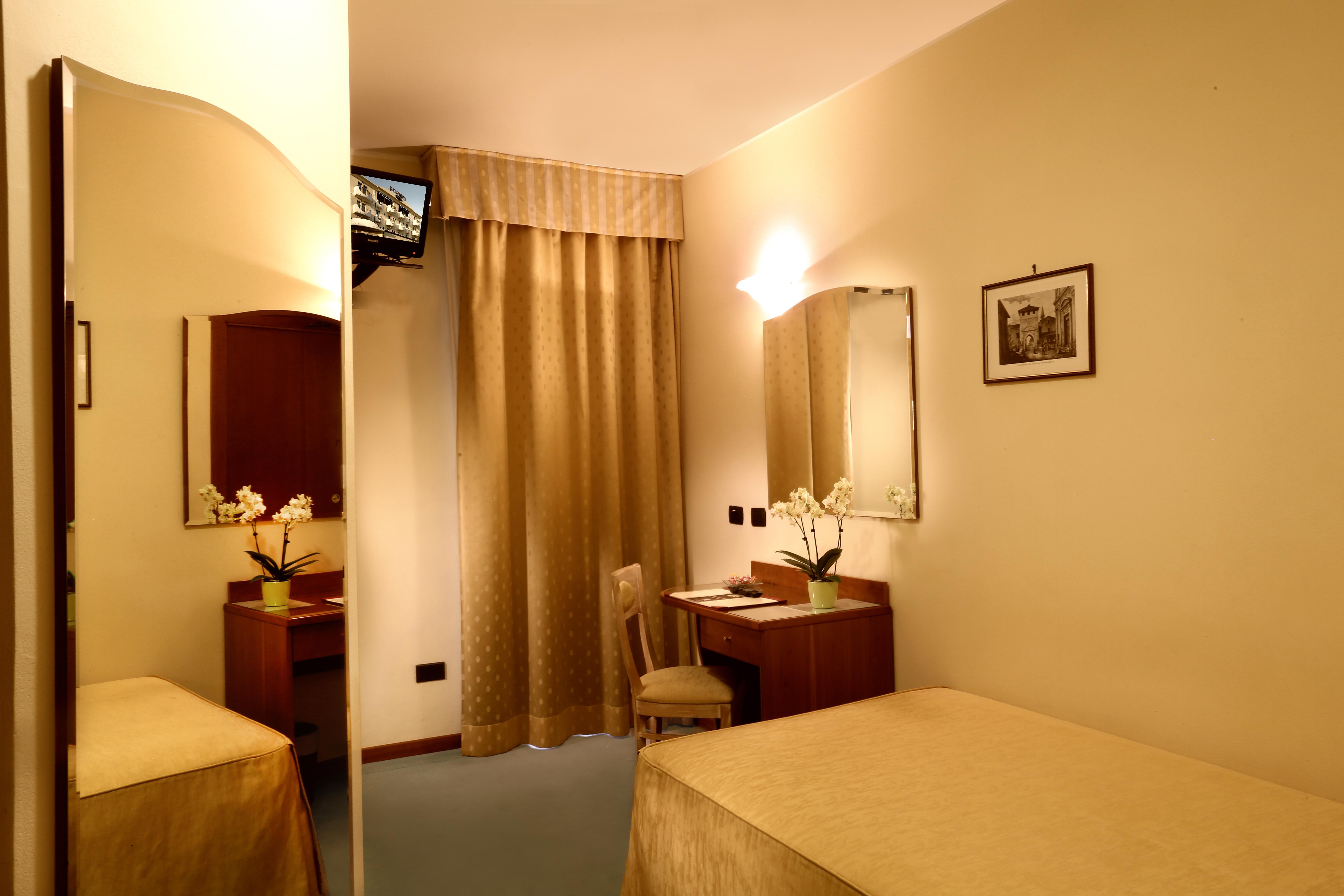 Hotel San Clemente Santarcangelo di Romagna Bagian luar foto