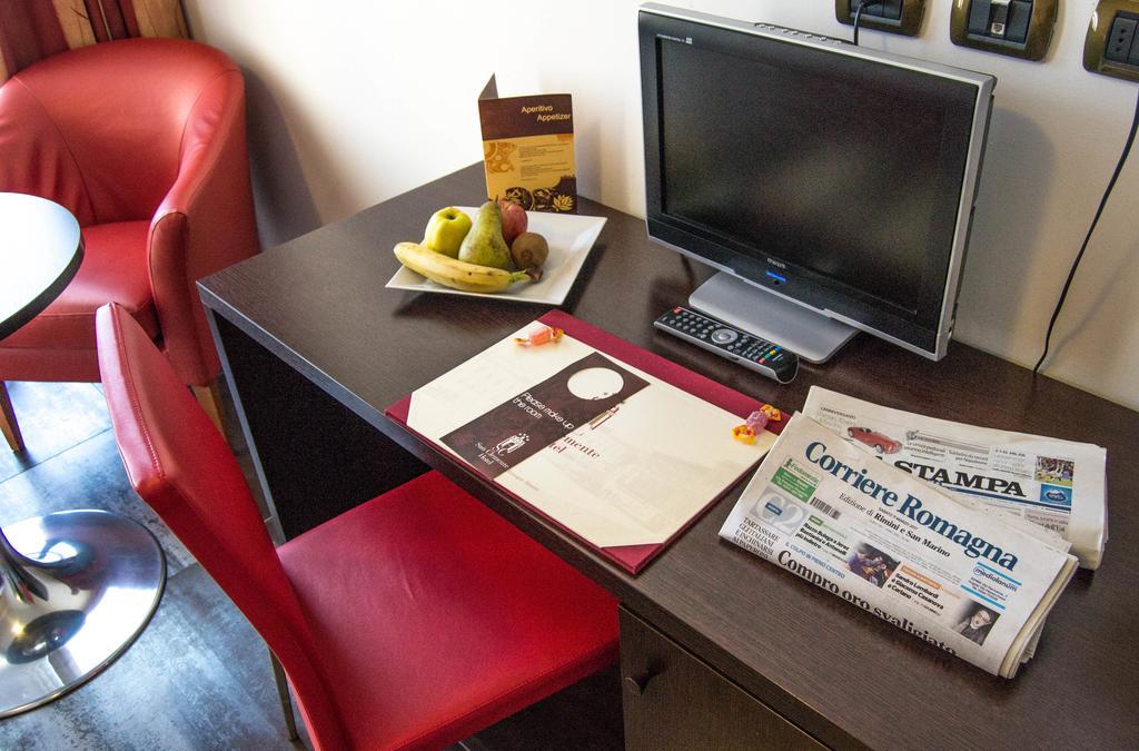 Hotel San Clemente Santarcangelo di Romagna Bagian luar foto