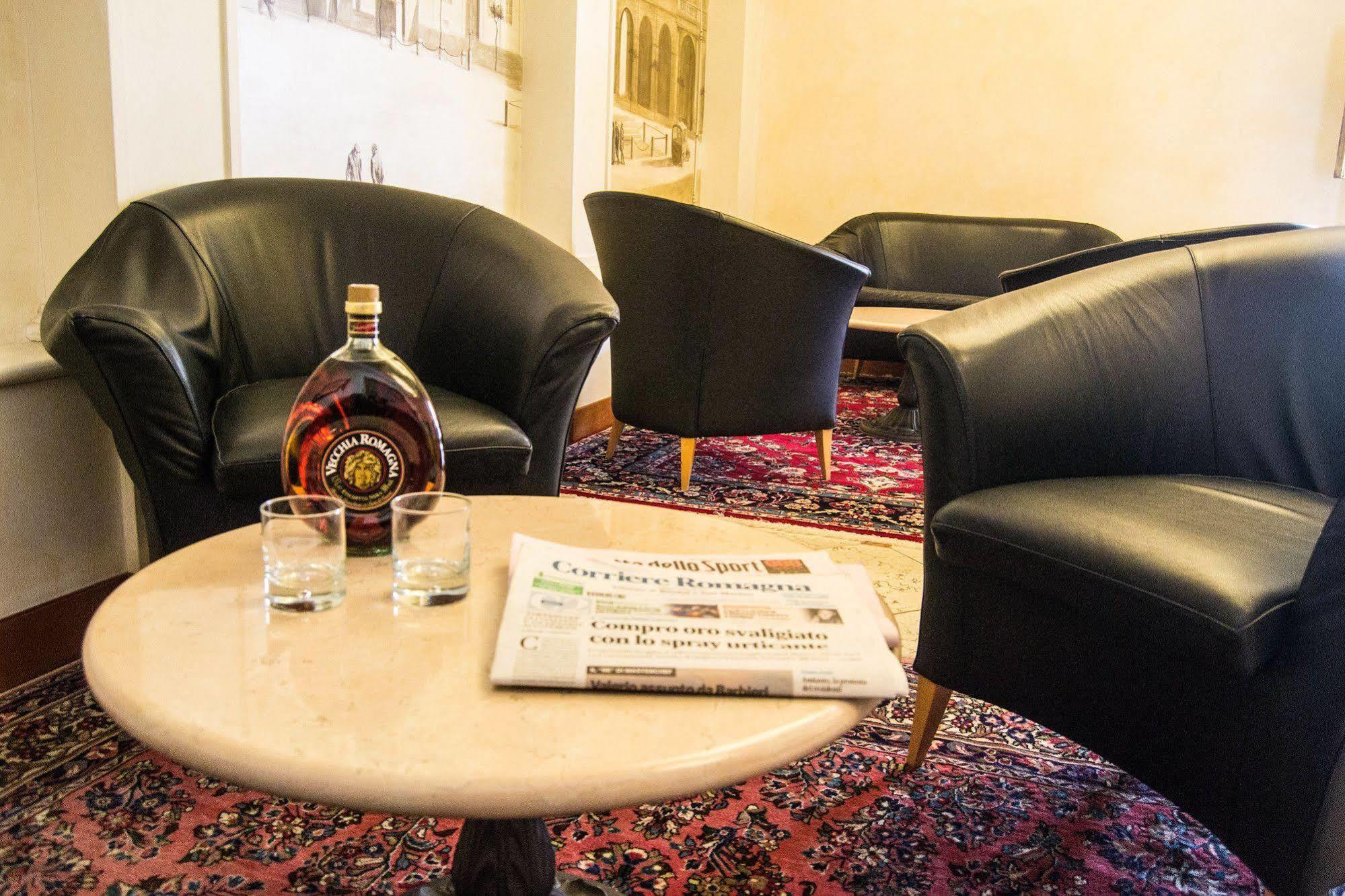 Hotel San Clemente Santarcangelo di Romagna Bagian luar foto