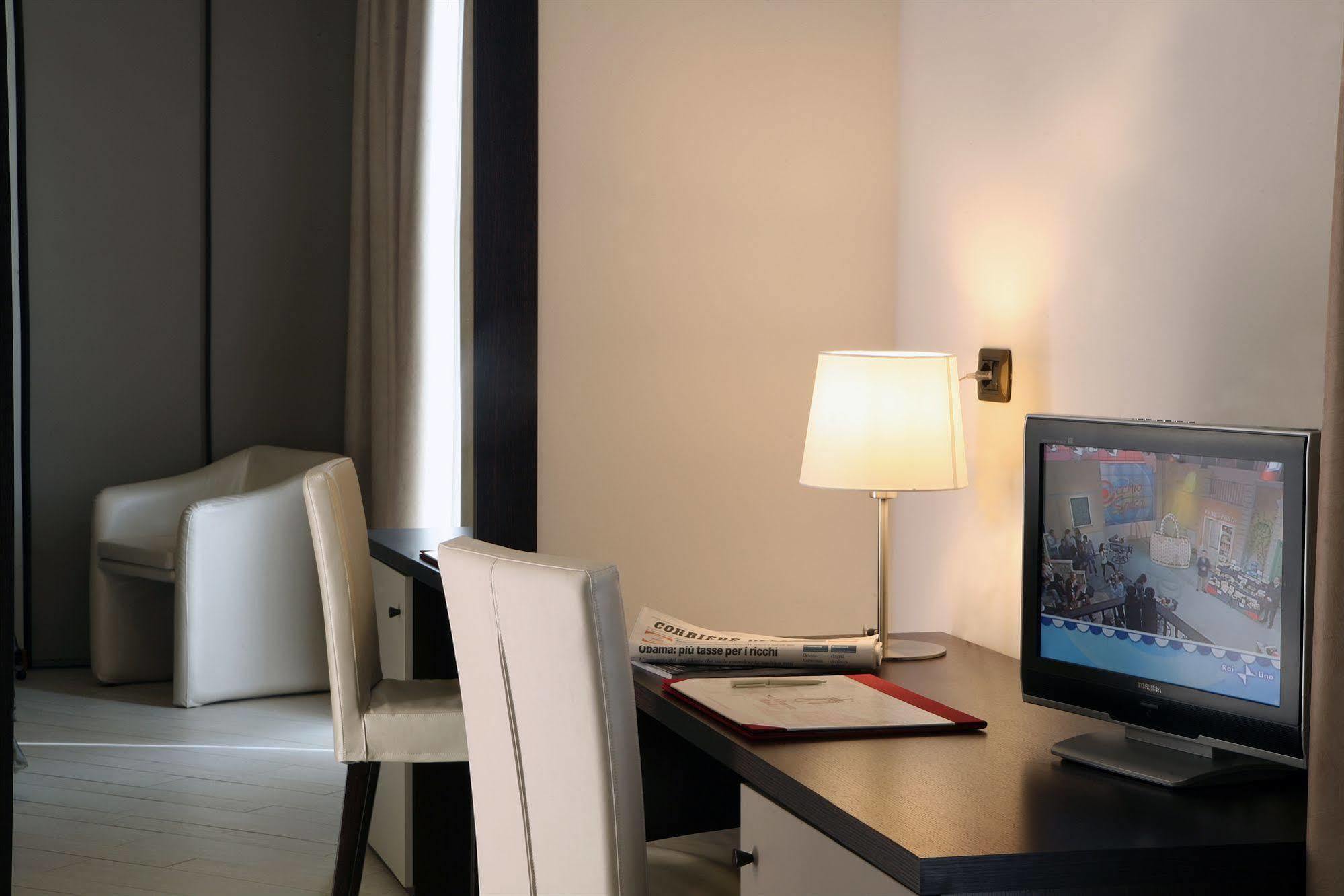 Hotel San Clemente Santarcangelo di Romagna Bagian luar foto